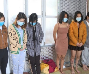 9 cô gái cùng 8 nam thanh niên thác loạn 'tiệc' ma túy trong quán karaoke