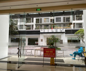 Hà Nội: Cách ly y tế tòa nhà có cư dân mắc Covid-19 ở Times City