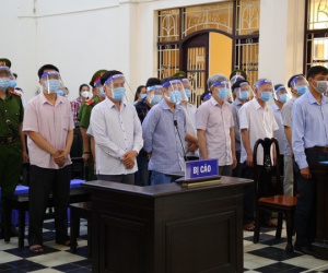 Hoãn phiên xét xử cựu Chủ tịch TP Trà Vinh vì luật sư nhiễm SARS-CoV-2