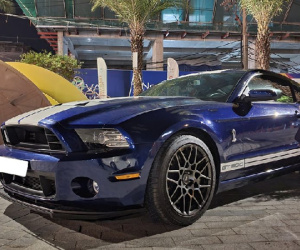 'Hổ mang chúa' Ford Mustang Shelby GT500 hơn 8 tỷ ở Sài Gòn