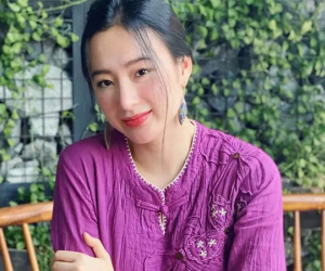 Bị phạt 7,5 triệu vì tuyên tuyền địa long chữa được Covid-19, Angela Phương Trinh vẫn 'ngựa quen đường cũ'
