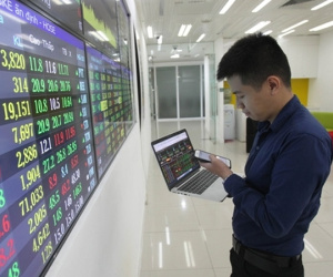 VN-Index vượt 1.500 điểm, ghi dấu lịch sử và đối mặt thách thức