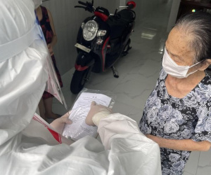 TPHCM yêu cầu nhân viên y tế phải tiếp cận ca nhiễm mới trong vòng 24 giờ