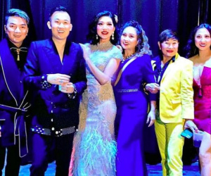 Đàm Vĩnh Hưng và vợ tin đồn hội ngộ ở Mỹ, thái độ dành cho nhau ra sao?