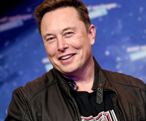 Tỉ phú Elon Musk giàu nhất hành tinh với khối tài sản kỷ lục gần 300 tỉ USD