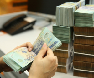 Vay nóng 16 tỉ đồng, trả lãi 20 tỉ vẫn chưa hết nợ