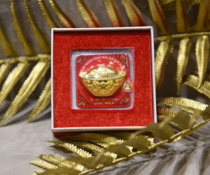 Giá vàng hôm nay 3/12: Thế giới giảm xuống, trong nước vẫn cao