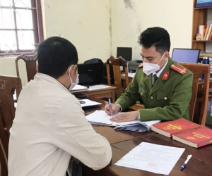 Xảy ra mâu thuẫn tình cảm, gã đàn ông lập Facebook ảo đăng đàn nói 'người tình' là... gái bán dâm