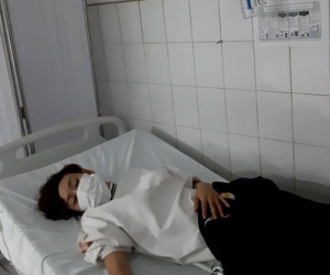 Nữ giáo viên uống thuốc tự tử trước mặt Hiệu trưởng: Nhà trường nói gì?