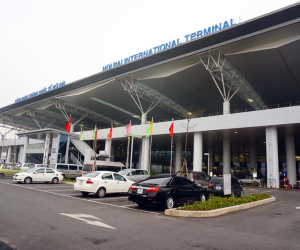 Khẩn cấp đề nghị dừng các chuyến bay đến từ 10 nước Châu Phi