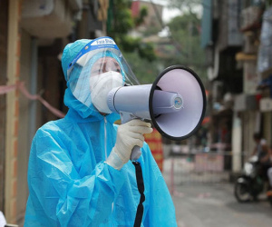 KHẨN: Phát hiện F0 mới, Hà Nội tìm người tới phòng công chứng ở Ba Đình