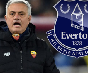 Mourinho bất ngờ được liên hệ trở lại Premier League
