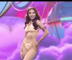 Video: 'Bỏng mắt' với phần thi bikini của top 20 Miss Grand 2021