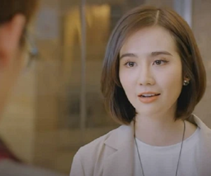 Thương ngày nắng về tập 10: Trang - Duy vô tư nhắc lại chuyện cởi áo cho nhau giữa công ty, Việt 'tròn mắt' nghi sếp có quan hệ mờ ám với nhân viên