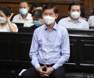 Vắng mặt 2 bị cáo, phiên xét xử cựu Phó Chủ tịch Trần Vĩnh Tuyến vẫn tiếp tục