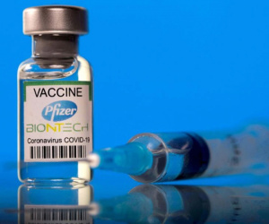 Tiêm 3 mũi vaccine chưa chắc hiệu quả với Omicron?