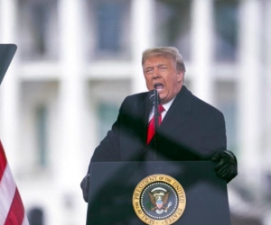 Tòa án bác bỏ yêu cầu giữ bí mật của ông Trump