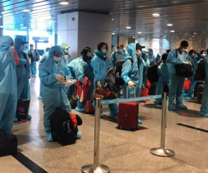 Đón chuyến bay với 355 công dân từ Saudi Arabia về nước tránh dịch