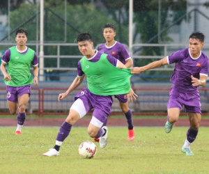 Tuyển Việt Nam luyện chiêu tủ trước trận 'chung kết' gặp Malaysia