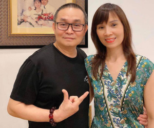 Chân dung người vợ quyền lực mà Xuân Hinh 'nhịn như nhịn cơm sống, đưa tiền bằng 2 tay'
