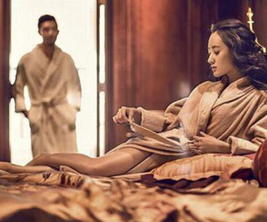 Sự thật trong chiếc điện thoại vợ bất cẩn bỏ quên khiến chồng trẻ nghẹn đắng
