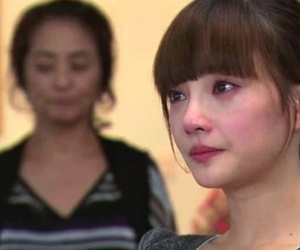 Cưới 2 năm chưa thể sinh con, mẹ chồng ép phải ly hôn, 3 năm sau một nhân vật xuất hiện khiến bà khóc lóc van xin tôi tha thứ