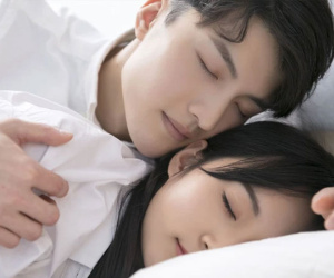 Bạn trai giận dỗi vì không muốn dùng 'ba con sâu' khi thân mật, cô gái trẻ chiều theo ý người yêu để rồi 6 tháng sau tá hỏa khi phát hiện mình nhiễm HIV