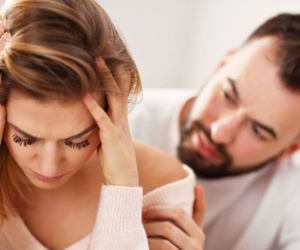 Mẹ vụng trộm với bạn trai của con gái ruột, bị phát hiện vu vạ cho con bị bệnh thần kinh, hành động cuối cùng với tình trẻ khiến tất cả phẫn nộ