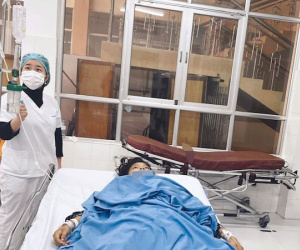 Sản phụ 13 tuổi sót rau suýt chết sau khi được mẹ tự đỡ đẻ tại nhà