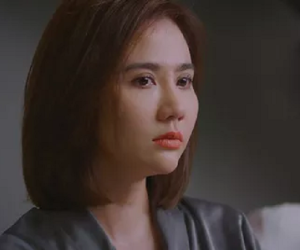 Thương ngày nắng về tập 15: Trang cố tình gợi ý để mẹ nhận ra mình nhưng bà Nhung nghĩ con gái đã chết