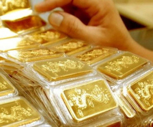 Giá vàng hôm nay 17/12: Mỹ ra tay hành động, vàng tăng mạnh