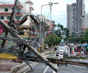 Philippines tan hoang vì siêu bão Rai