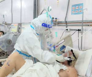 82% bệnh nhân Covid-19 tử vong chưa tiêm hoặc tiêm chưa đủ vắc-xin