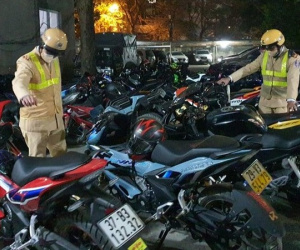 Hơn trăm 'quái xế' nẹt pô gây mất trật tự trên đường Hà Nội