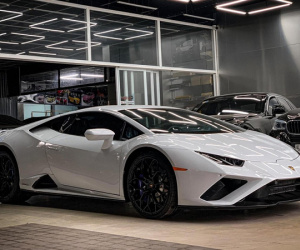 Cận cảnh siêu xe Lamborghini Huracan EVO đầu tiên về VIệt Nam