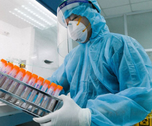 CDC Hà Nội thông tin 'nóng' về việc mua kit test Covid-19 của Công ty Việt Á