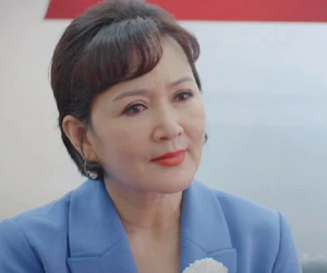 Thương ngày nắng về: Bà Nhung chê bai bông hoa trên áo Trang, dân mạng tranh cãi chuyện mẹ không nhận ra con dù đã có gợi ý