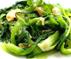 Rau cải rất tốt nhưng lại đại kỵ với 5 nhóm người dưới đây, chỉ ăn vài miếng cũng đủ 'ôm họa'