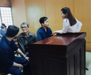 Nam thanh niên thuê bố đẻ 'ship' thuốc lắc, trả công rẻ mạt