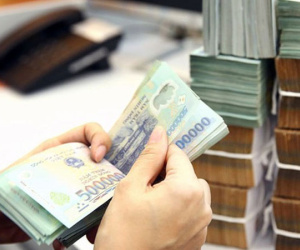 Thống đốc Ngân hàng Nhà nước nói gì về lãi suất của công ty tài chính