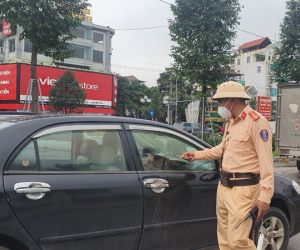 Không có giấy xét nghiệm âm tính Covid-19, người đến Bắc Giang phải quay đầu
