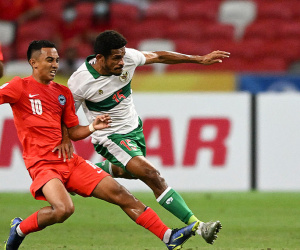 Indonesia vào chung kết trước 8 người của Singapore