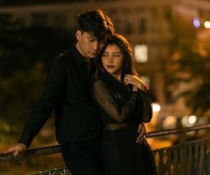 Vừa ly hôn được 2 tuần, chồng cũ Lâm Khánh Chi bất ngờ thân mật ôm ấp một cô gái lạ