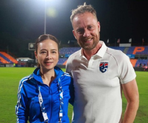'Nữ tướng' của ĐT Thái Lan lo các cầu thủ chủ quan