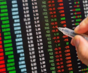 Năm 2022 nên đầu tư vào cổ phiếu những ngành nào?