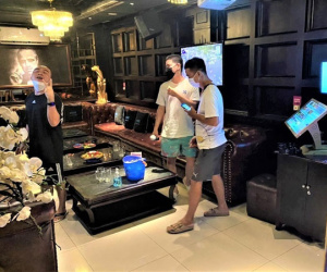 Thảm cảnh 2021: Karaoke đóng cửa phủ bụi vẫn mất 3 tỷ đồng/tháng
