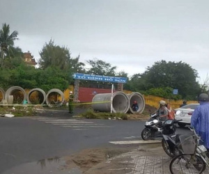 Phát hiện thi thể người đàn ông chết cháy trong ống cống
