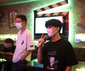 Đề xuất mở lại karaoke, vũ trường và câu lạc bộ khiêu vũ tại TP.HCM