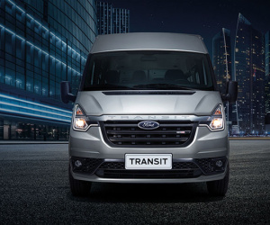 Chi tiết Ford Transit 2022 mới từ 845 triệu đồng tại Việt Nam