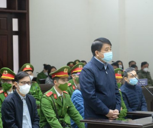 Có bao nhiêu 'ông trời' như Nguyễn Đức Chung